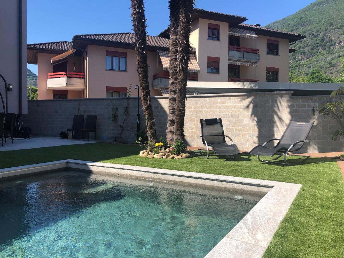 Ferienwohnung Miranda, Modern Duplex, Garden, Swimming Pool, Parking Losone Exterior foto